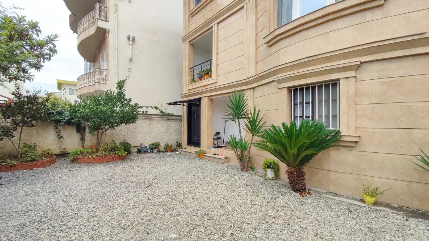 اجاره آپارتمان ۹۰ متری دو خواب واقع در خیرسر|اجارهٔ آپارتمان|نوشهر, |دیوار