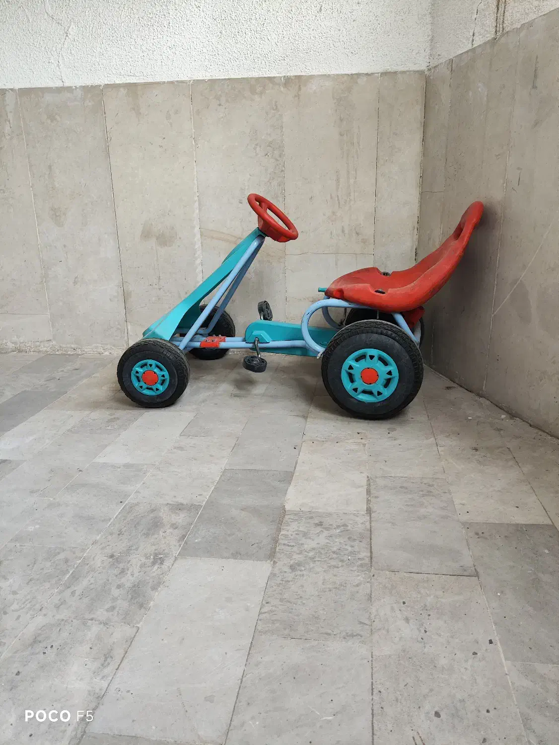 چهار چرخ|اسباب‌‌بازی|چمران, |دیوار