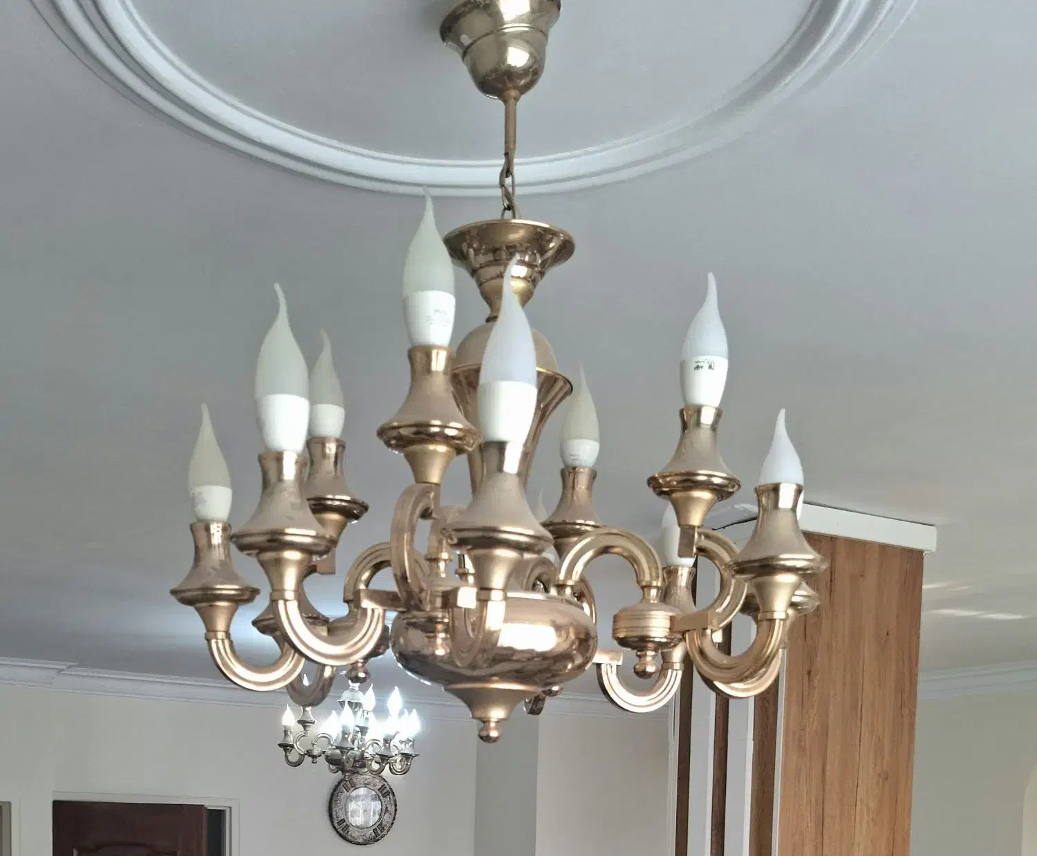 لوستر سقفی سلطنتی طلایی نو|لوستر و چراغ آویز|تهران, زرکش|دیوار