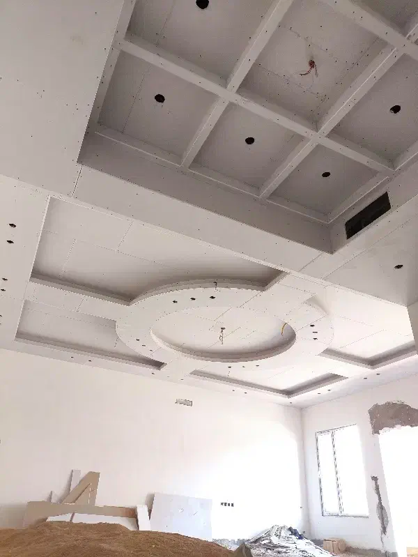 شاگرد کناف|استخدام معماری، عمران و ساختمانی|یزد, |دیوار