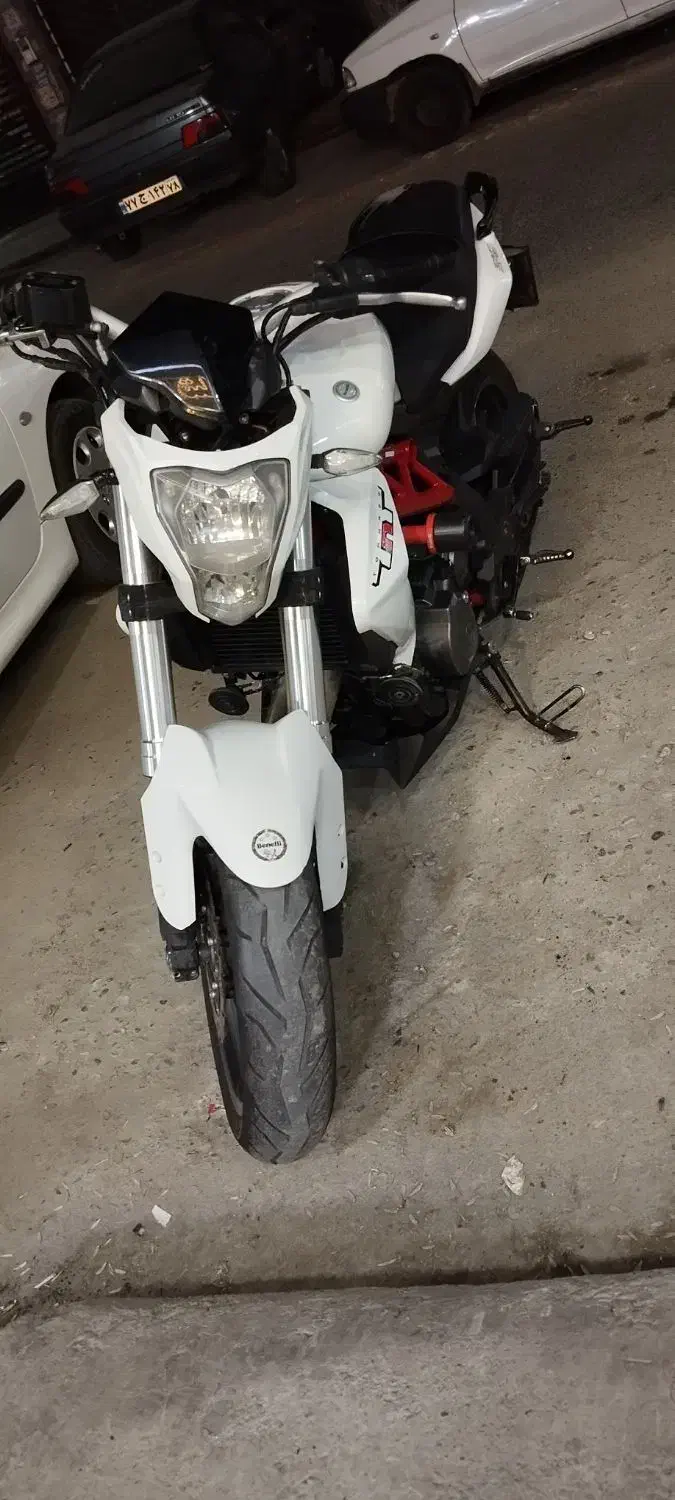 بنلی 300 وارداتی مدل ۹۶|موتورسیکلت|نسیمشهر, |دیوار