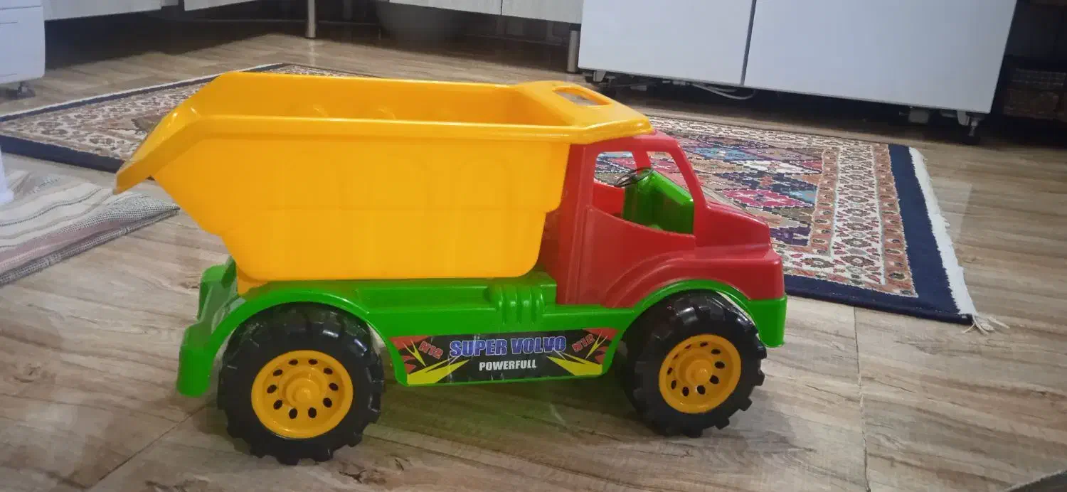 کامیون در حد|اسباببازی بچه|اراک, |دیوار