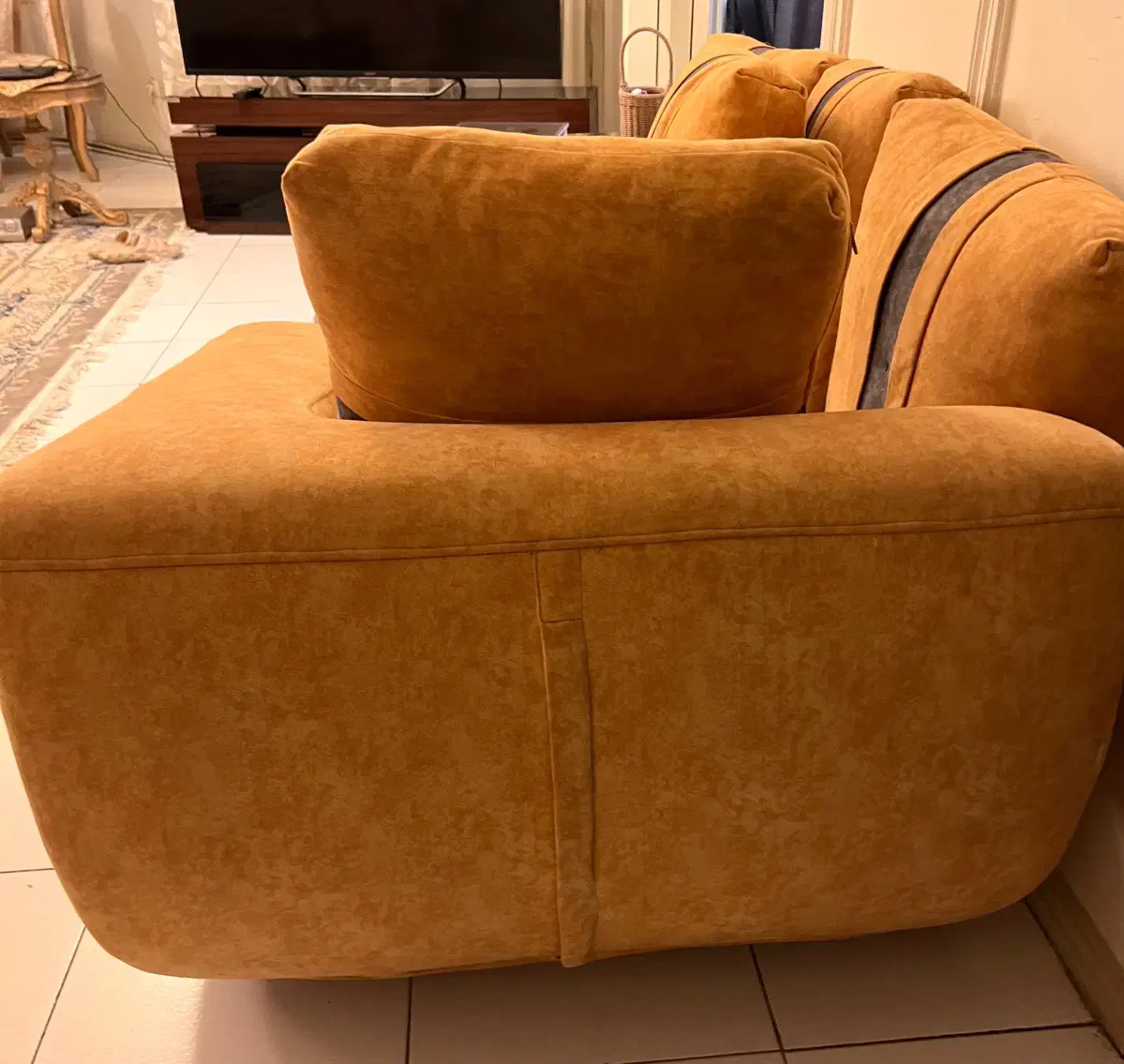 کاناپه راحتی در حدنو|مبلمان خانگی و میز عسلی|مشهد, کوه سنگی|دیوار