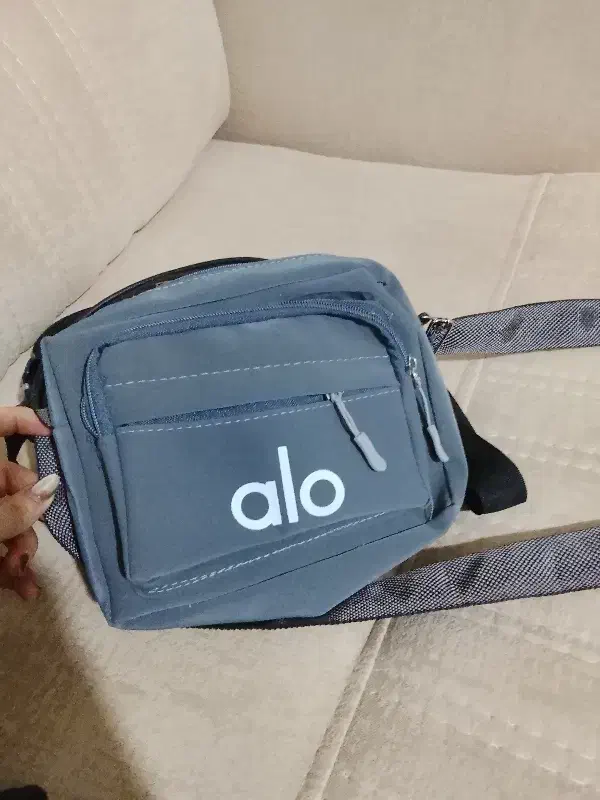 کیف نو|کیف، کفش، کمربند|خوی, |دیوار