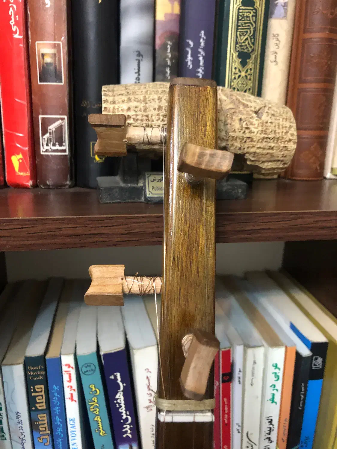 سه تار|سازهای سنتی|کرج, برغان|دیوار