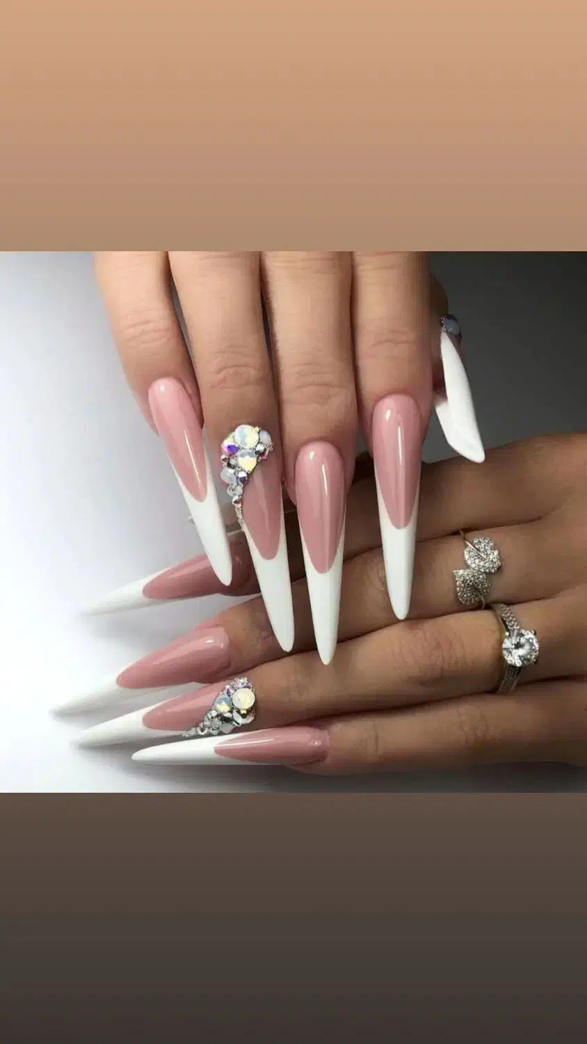 آموزش و خدمات کاشت ناخن|خدمات آموزشی|شیراز, معالی‌آباد|دیوار