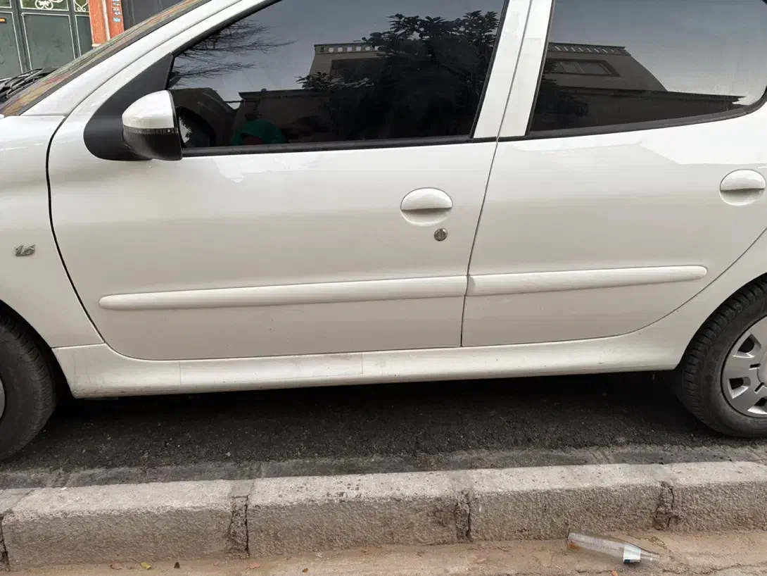 پژو ۲۰۷ سقف فلز|خودرو سواری و وانت|شیراز, پارک آزادی|دیوار