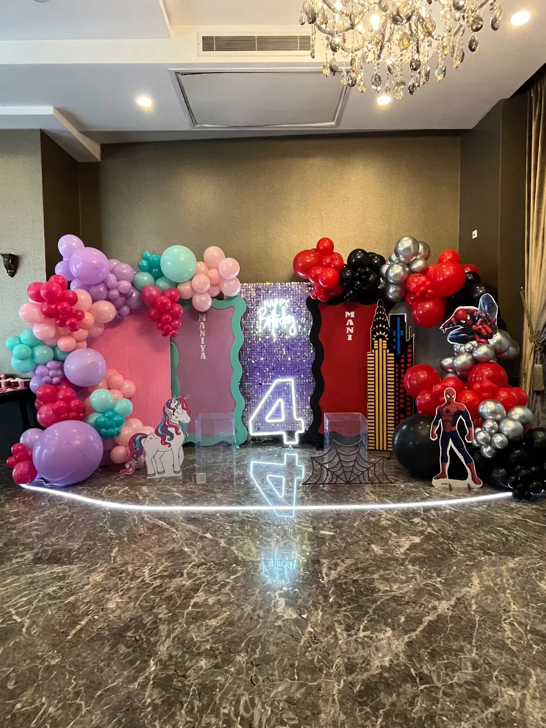 اجاره میز وصندلی فینگرفوود تنپوش گل ارایی نامردی|خدمات پذیرایی، مراسم|تهران, تجریش|دیوار