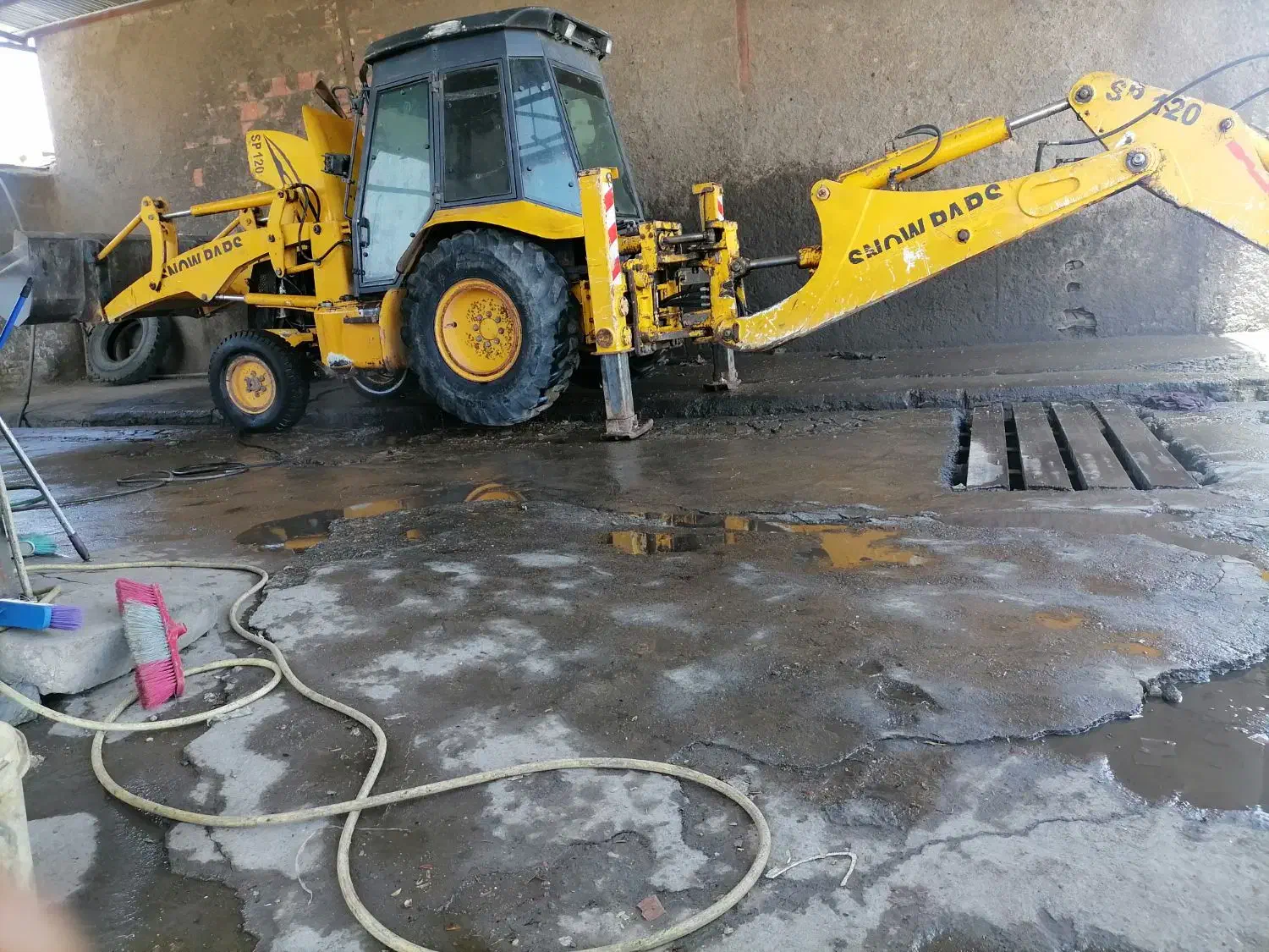 راننده بیل بکهو|استخدام حمل و نقل|ماهان, |دیوار