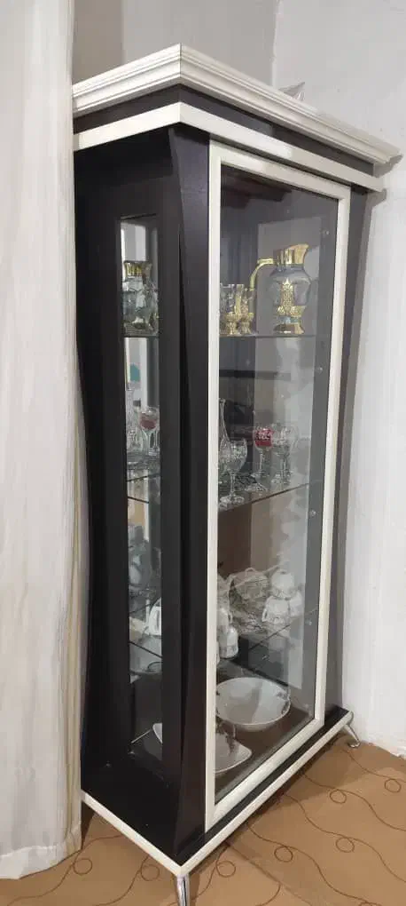 بوفه|بوفه، ویترین، کنسول|سلماس, |دیوار