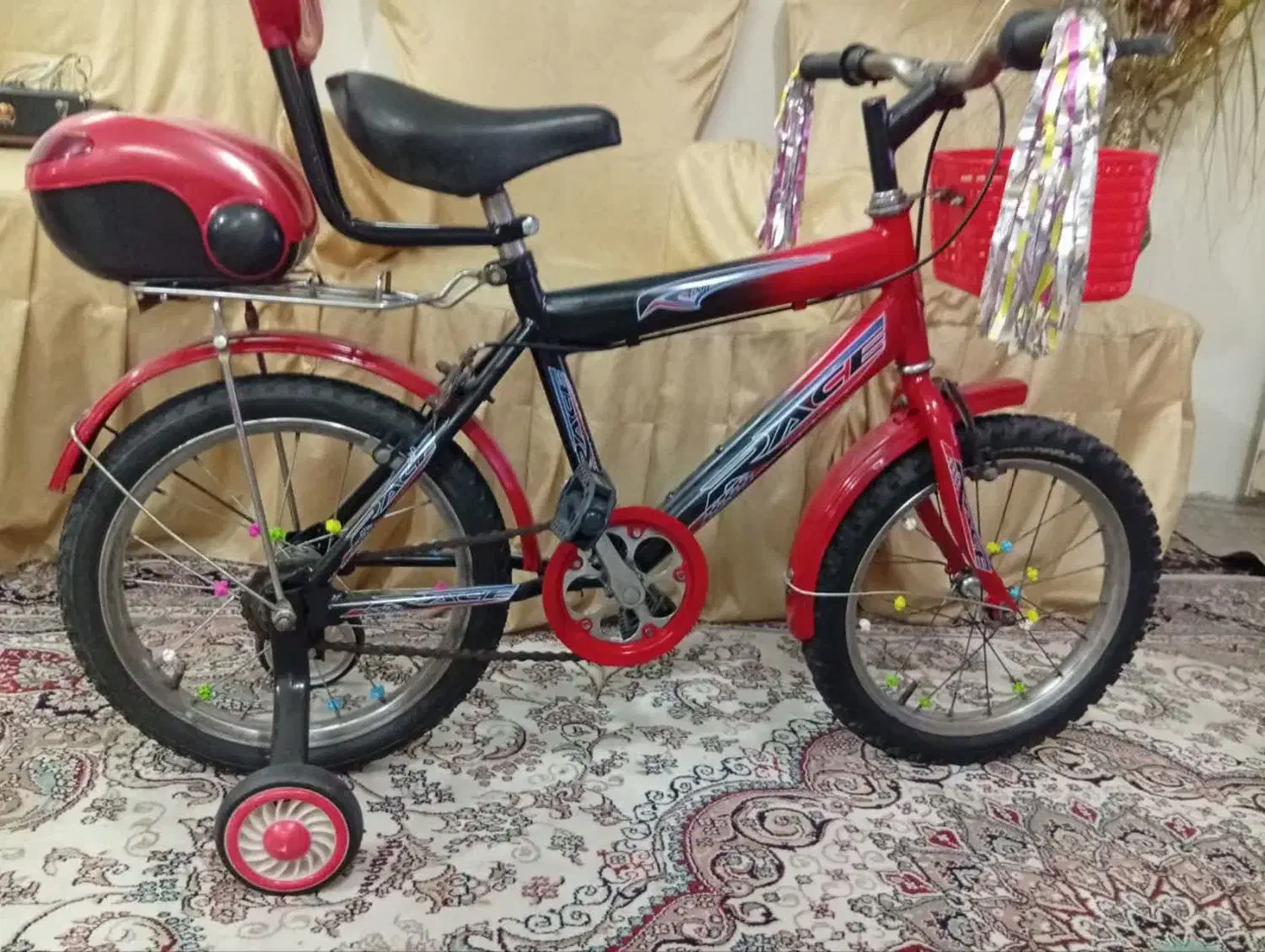 دوچرخه ۱۶ قرمز وصورتی|دوچرخه، اسکیت، اسکوتر|تبریز, |دیوار