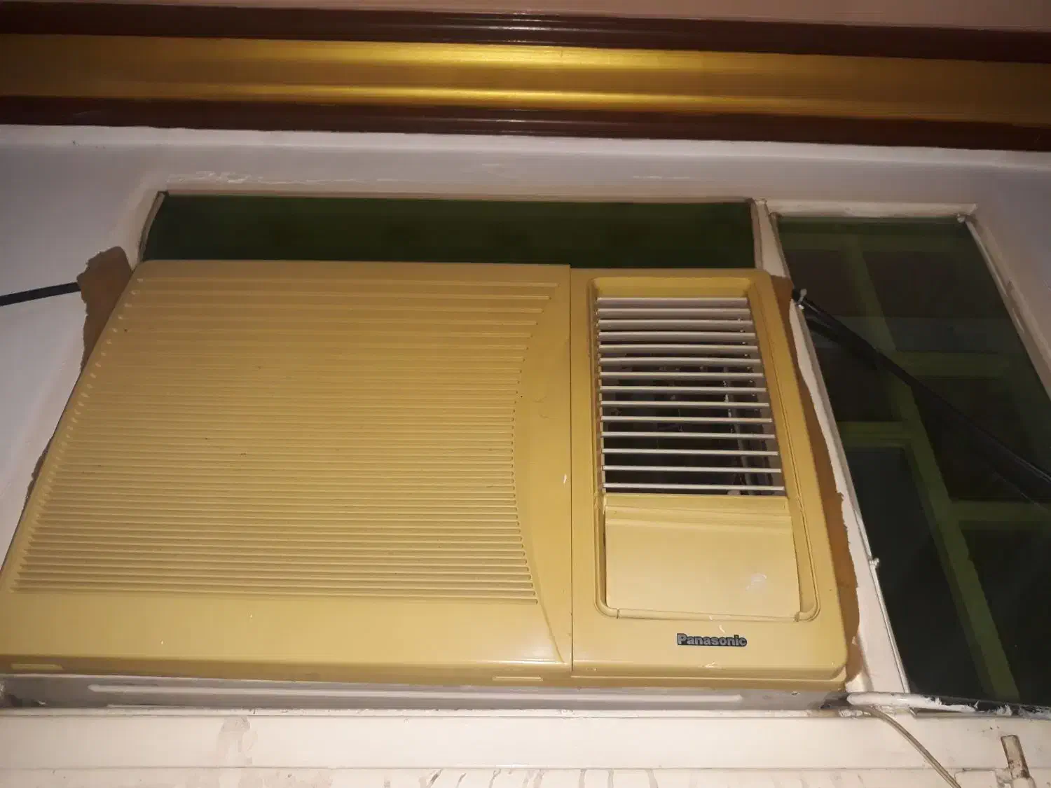 کولر پنجره ای|کولر گازی و فن‌کوئل|گنبد کاووس, |دیوار