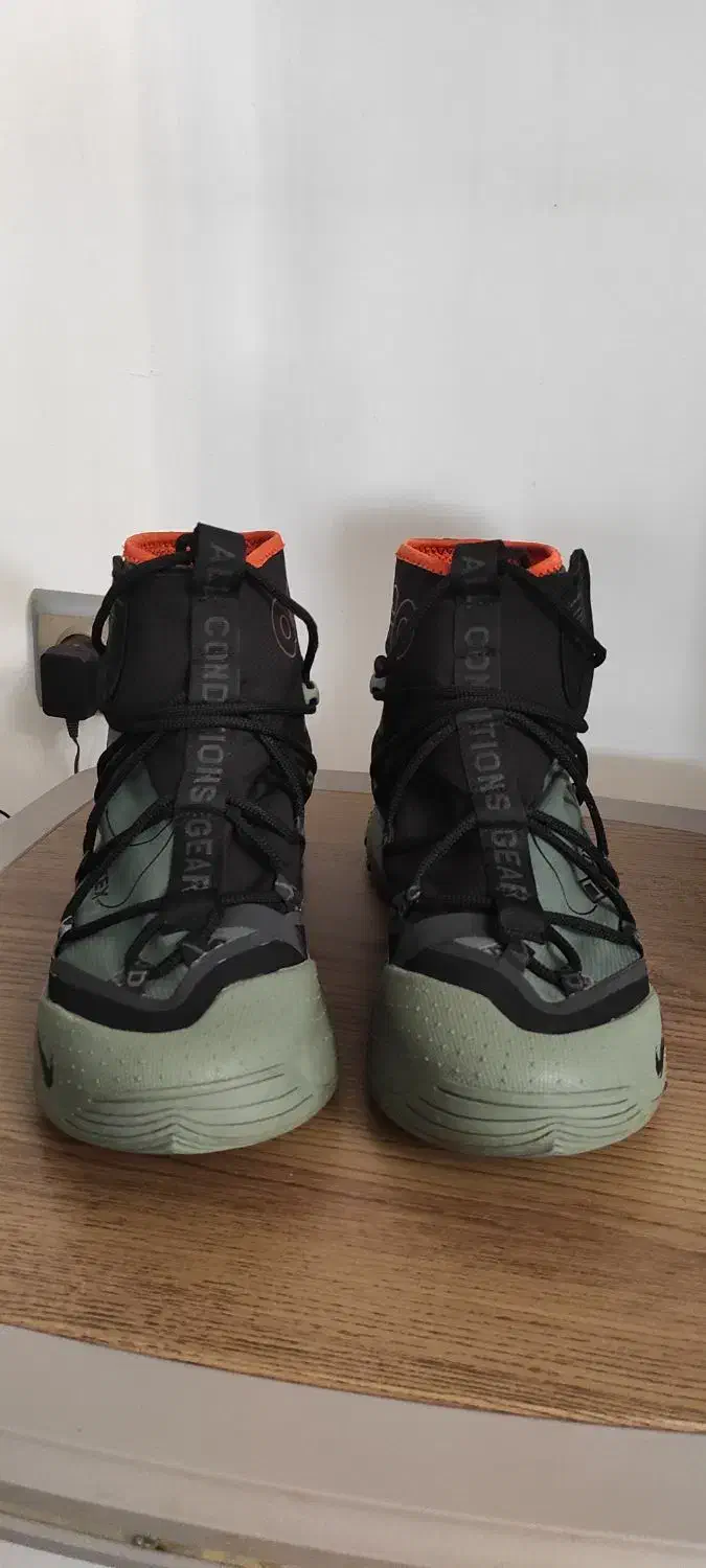 کتانی ساق دار نایک اورجینال|کیف، کفش، کمربند|شاندرمن, |دیوار