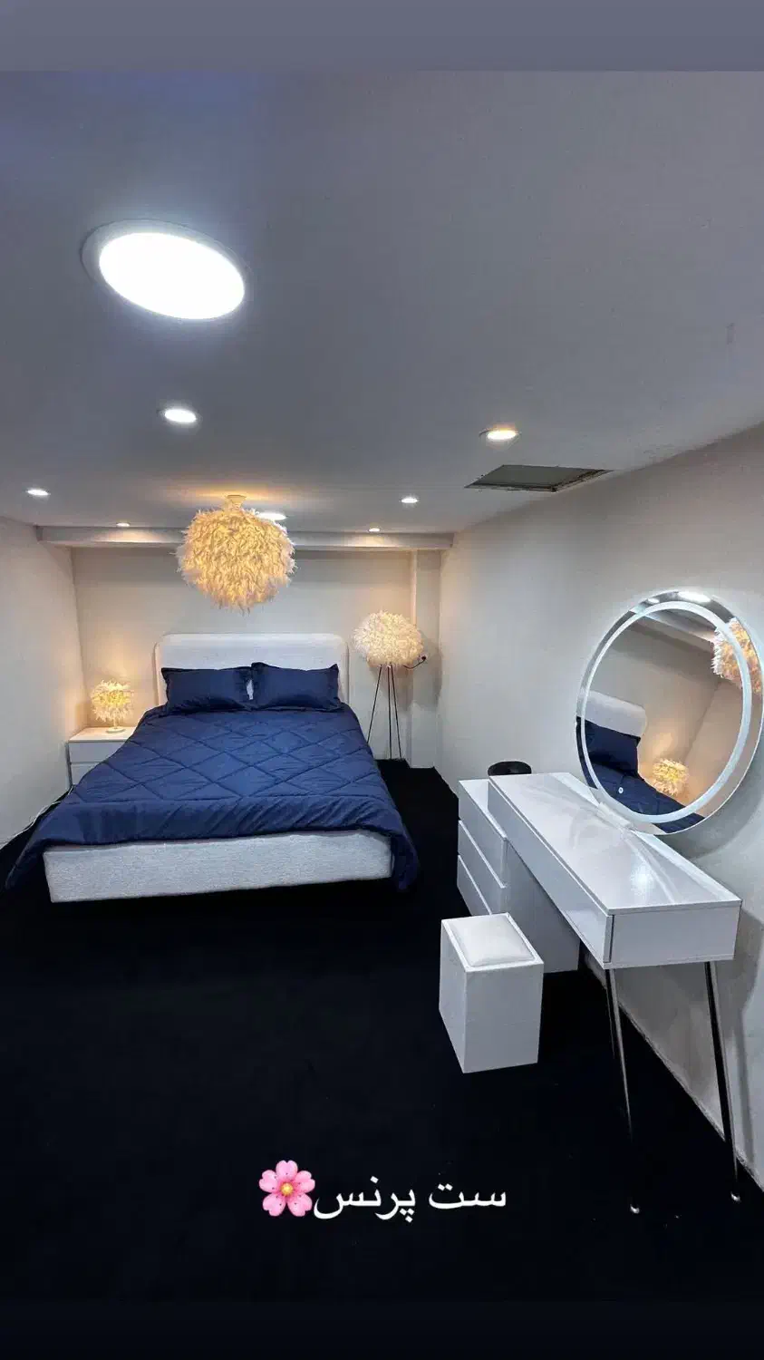 به یک نیرو اقا جهت کار در فروشگاه نیازمندیم|استخدام خدمات فروشگاه و رستوران|تهران, تهرانپارس غربی|دیوار