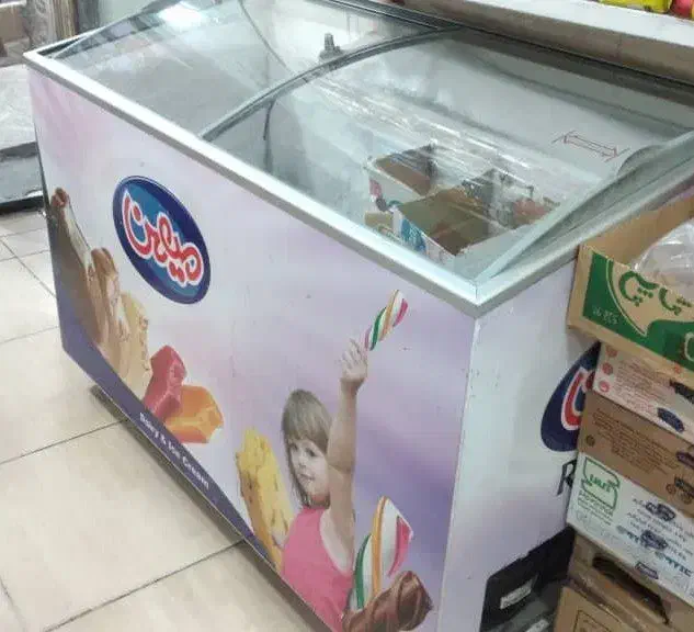 یخچال سه درب وفریزر|فروشگاه و مغازه|راین, |دیوار