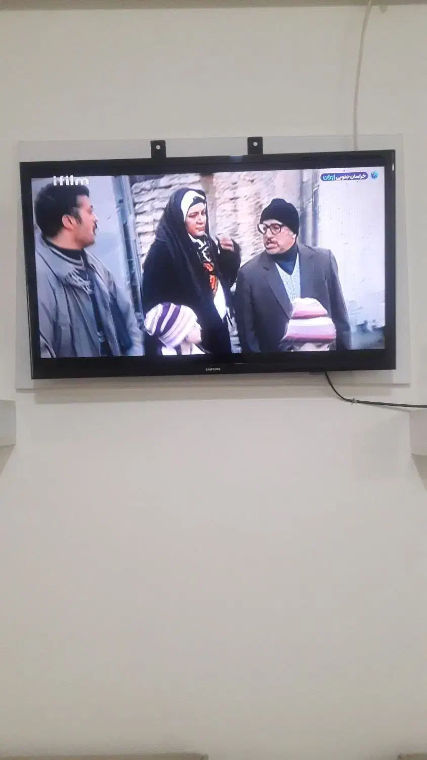 تلویزیون ال ای دی ۳۲ اینچ|تلویزیون و پروژکتور|رشت, حمیدیان|دیوار