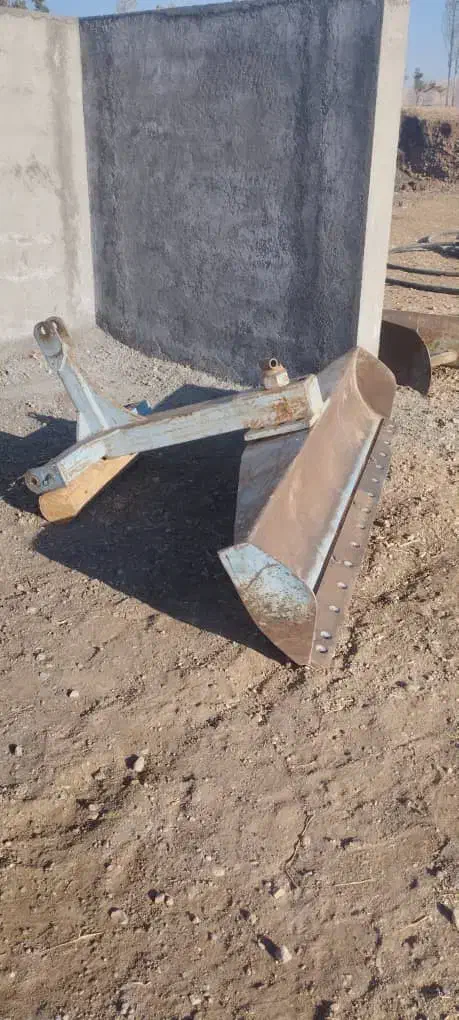 نهر کن و صاف کن پشت تراکتوری|ماشین‌آلات صنعتی|خرقان, |دیوار