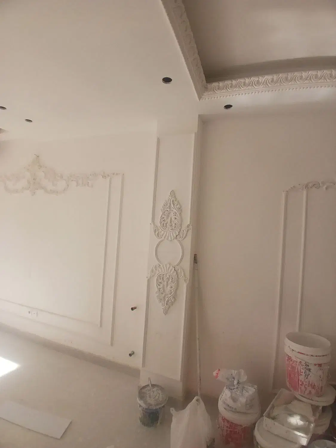 کارگر نقاش|استخدام معماری، عمران و ساختمانی|اردبیل, |دیوار