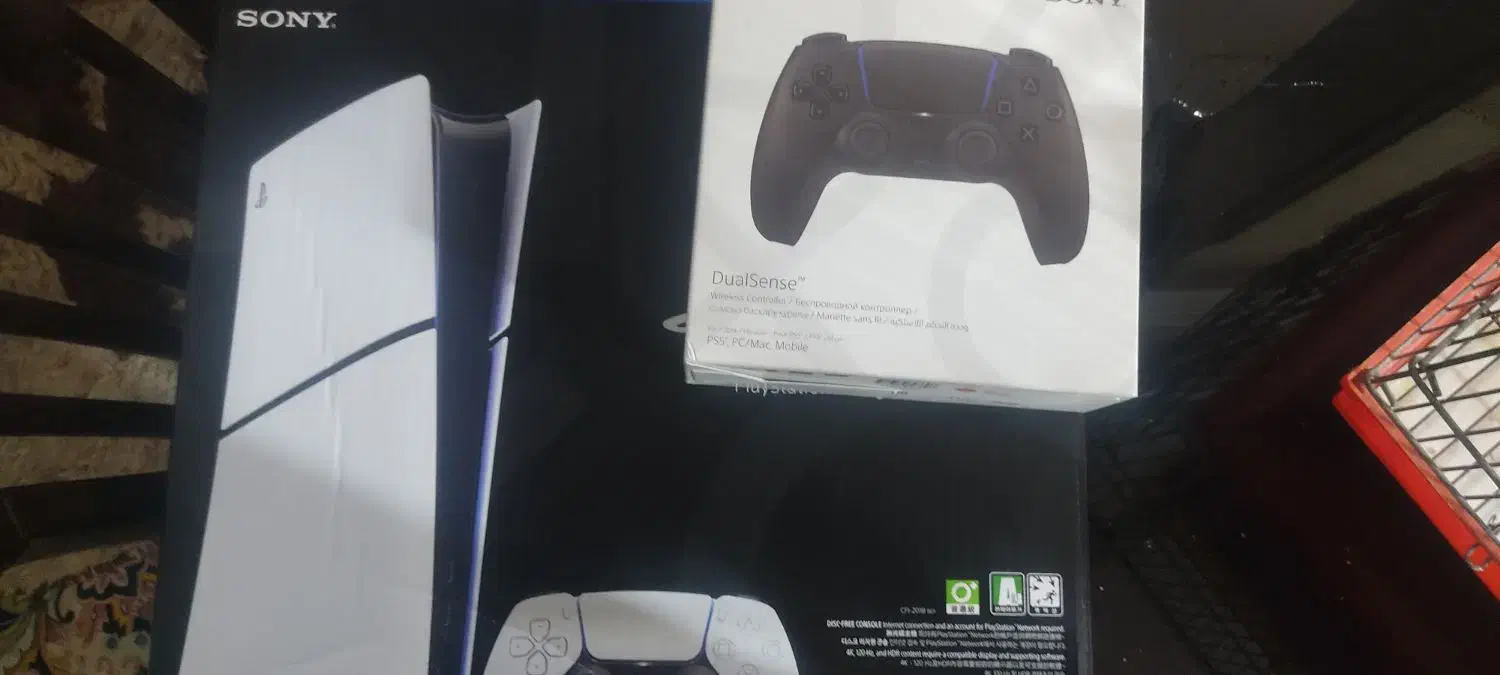 ps5 دیجیتال آسیا همراه با دسته اضافه|کنسول، بازی ویدئویی و آنلاین|تهران, شکوفه (عبدل آباد)|دیوار