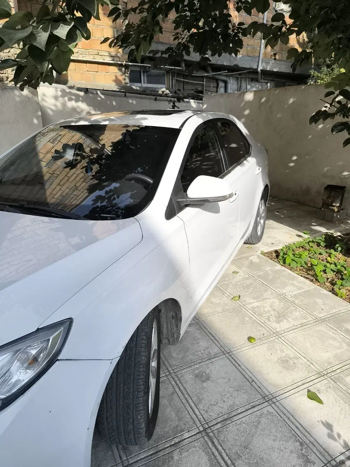 ام جی ۳۶۰ توربو سفید|خودرو سواری و وانت|ساری, |دیوار