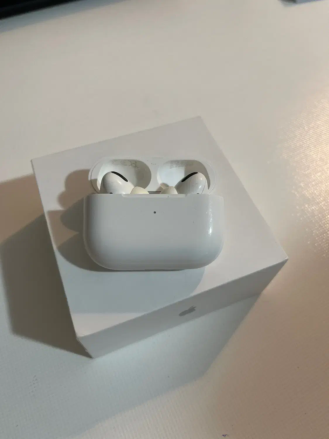 Airpods pro (1st gen)|لوازم جانبی موبایل و تبلت|تهران, آسمان|دیوار