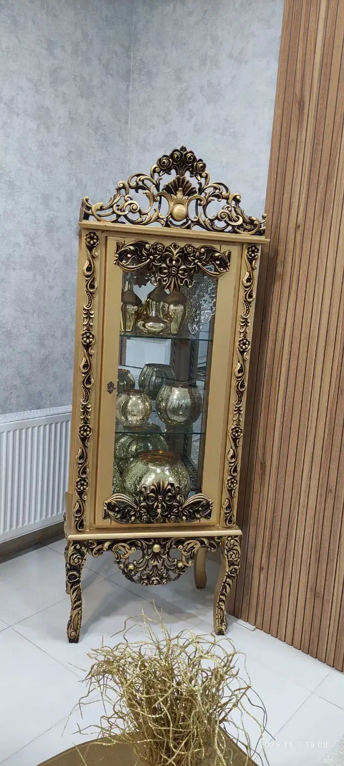 بوفه|بوفه، ویترین، کنسول|دوگنبدان, |دیوار