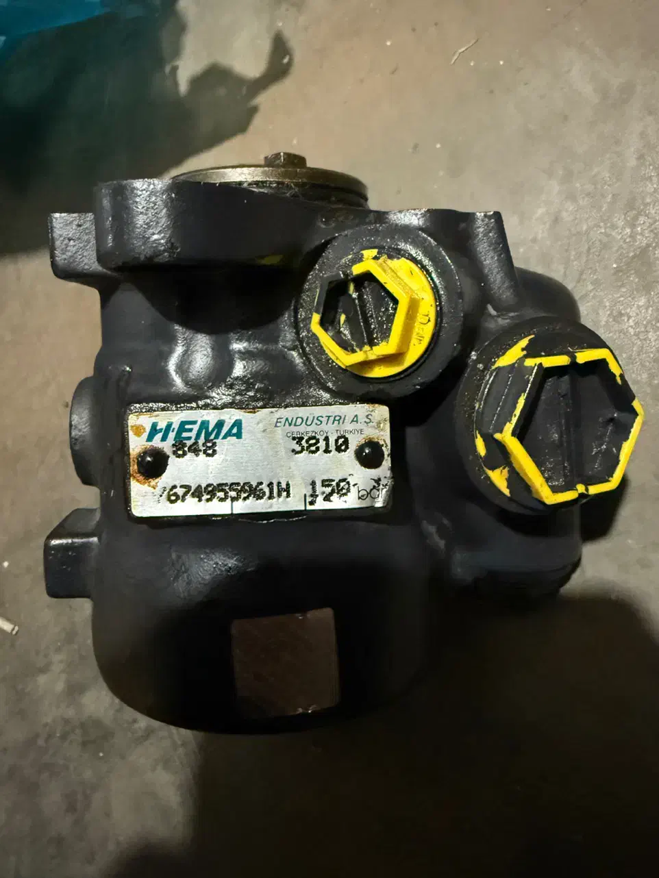 پمپ فرمان بنز 475|قطعات یدکی و لوازم جانبی|اندیشه, اندیشه فاز ۱|دیوار