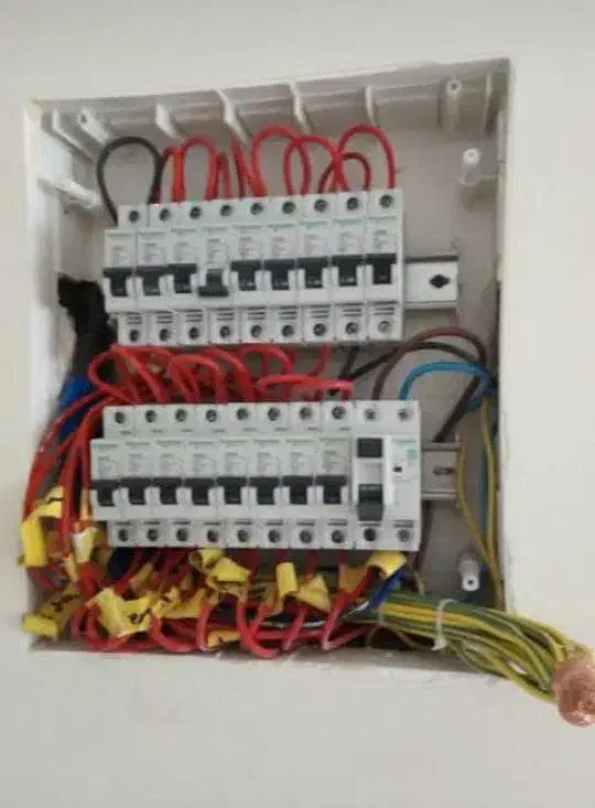 برق کاری ساختمان های مسکونی نیشابور و اطراف|خدمات پیشه و مهارت|نیشابور, پاستور|دیوار