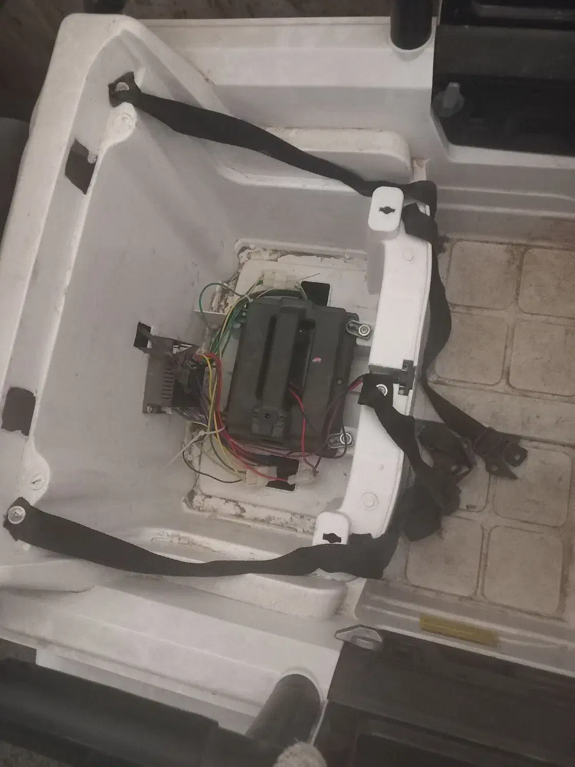 ماشین شارژی|اسباب‌بازی بچه|خرمدره, |دیوار