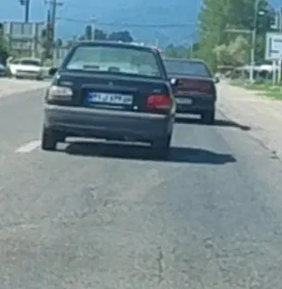 ماشین گمشده|اشیا|رشت, بوسار|دیوار