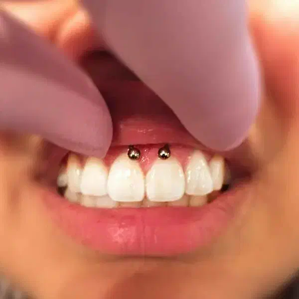 پیرسینگ، تتو، میکروبلیدنگ ابرو، بافت مو|خدمات آرایشگری و زیبایی|تهران, آهنگران (سراسیاب دولاب)|دیوار