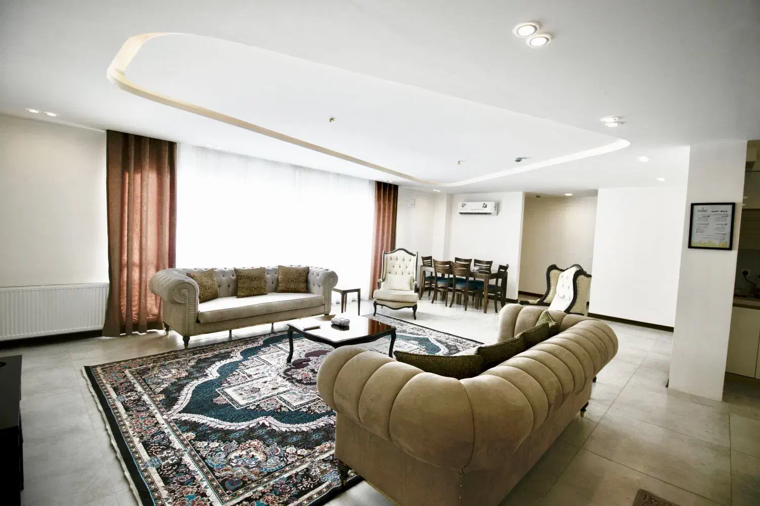 مبله آپارتمانی مدرن ، ملحفه سفید و امکانات هتلی|اجارهٔ کوتاه‌مدت آپارتمان و سوئیت|شیراز, شهرک ایثار|دیوار