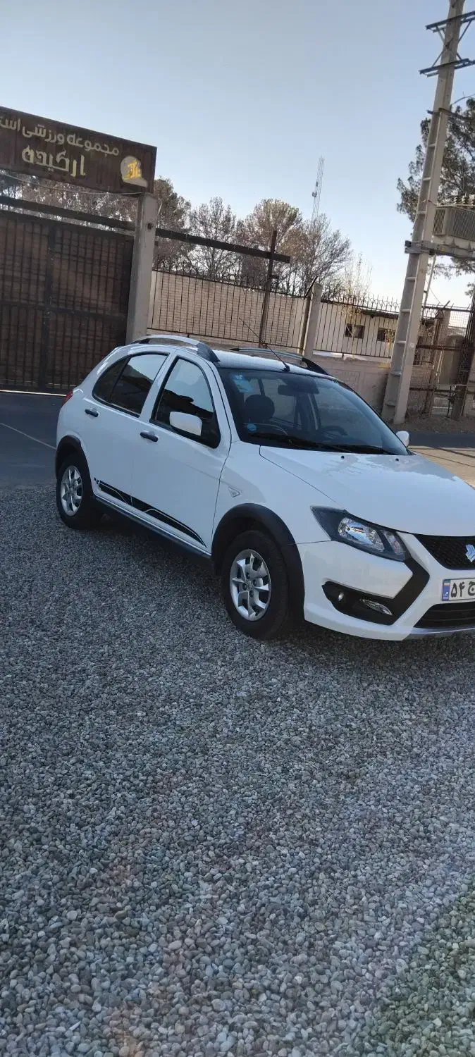 کوییک R سفید مشکی خشک مدل ۴۰۴|خودرو سواری و وانت|رباط‌کریم, شهرک صنعتی سبلان|دیوار