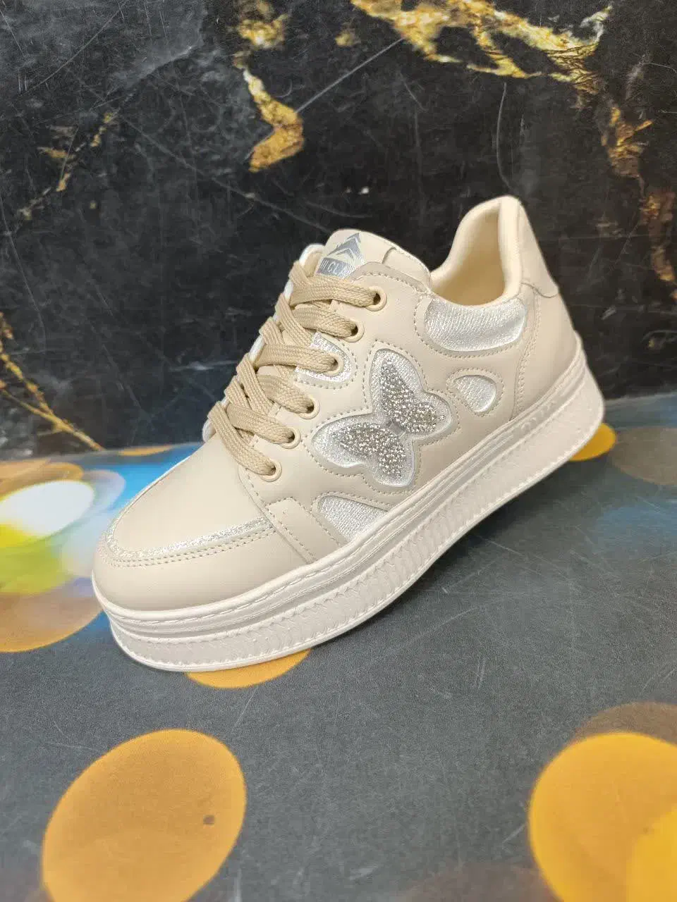 %کتونی ونس دخترانه زنانه پروانه /*|کیف، کفش، کمربند|قم, زنبیل آباد|دیوار