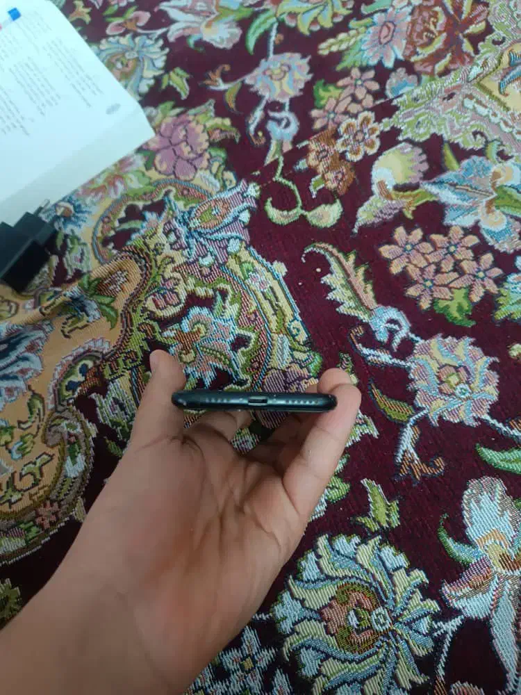 ایفون ۷ سالم مشکی ۱۲۸GB|موبایل|قم, تولید دارو و یخچال|دیوار