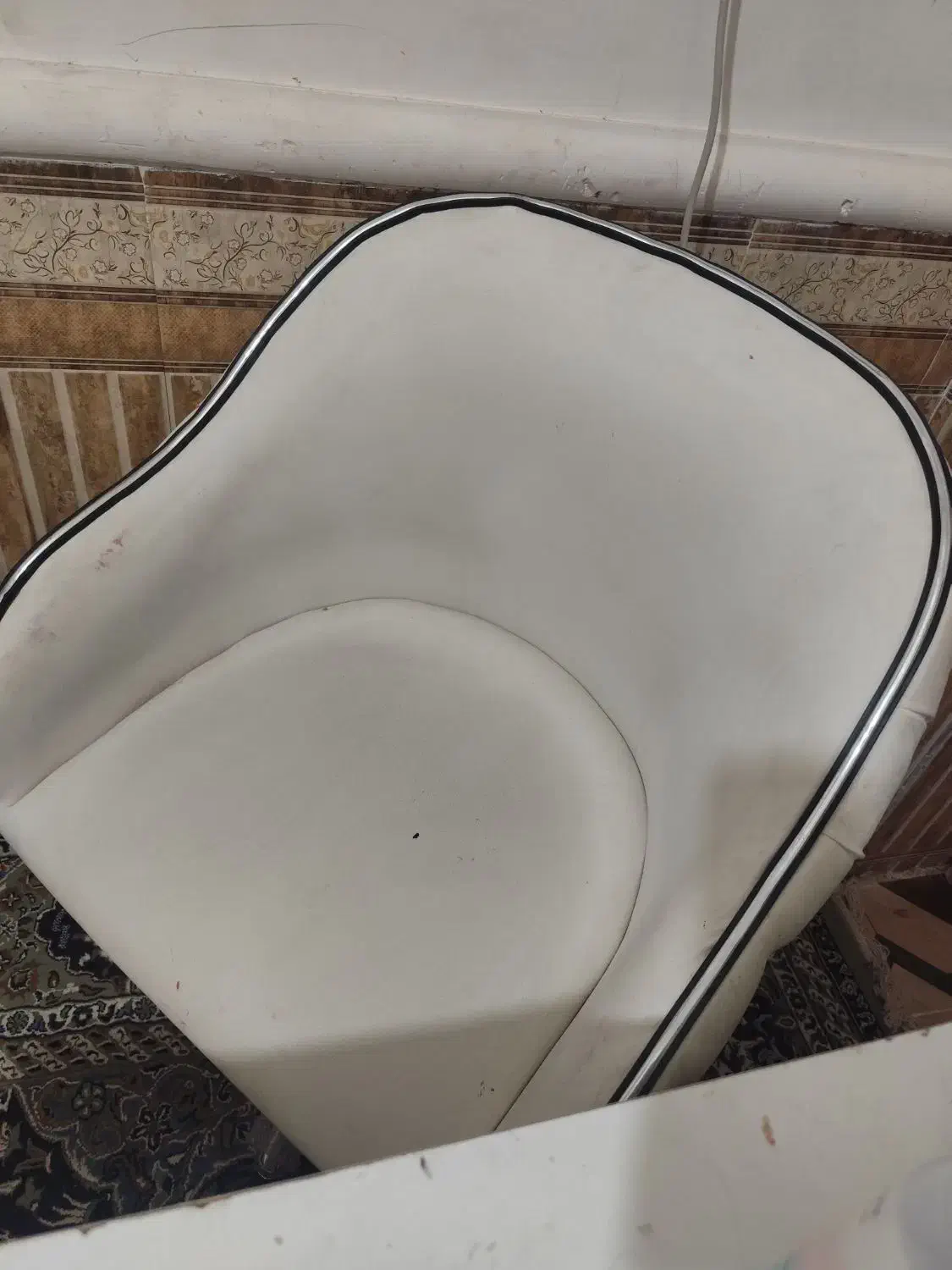 صندلی|صندلی و نیمکت|یاسوج, |دیوار