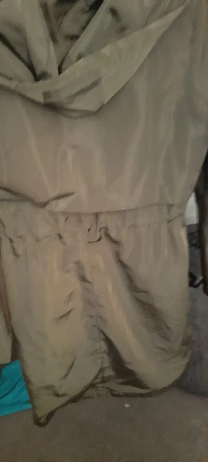 بارونی در حد نو|لباس|گنبد کاووس, |دیوار