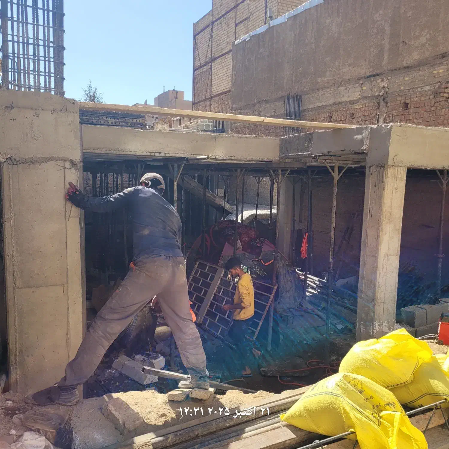 پیشفروش واحدهای ۱۰۰ متر و ۸۰ متری|پیشفروش املاک|فردیس, شهرک ۱۱۰|دیوار