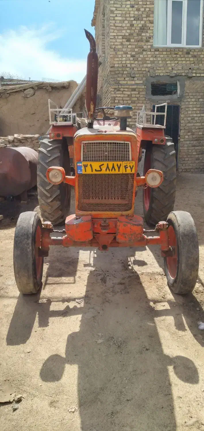 وسایل نقلیه|خودرو سنگین|سربند, |دیوار