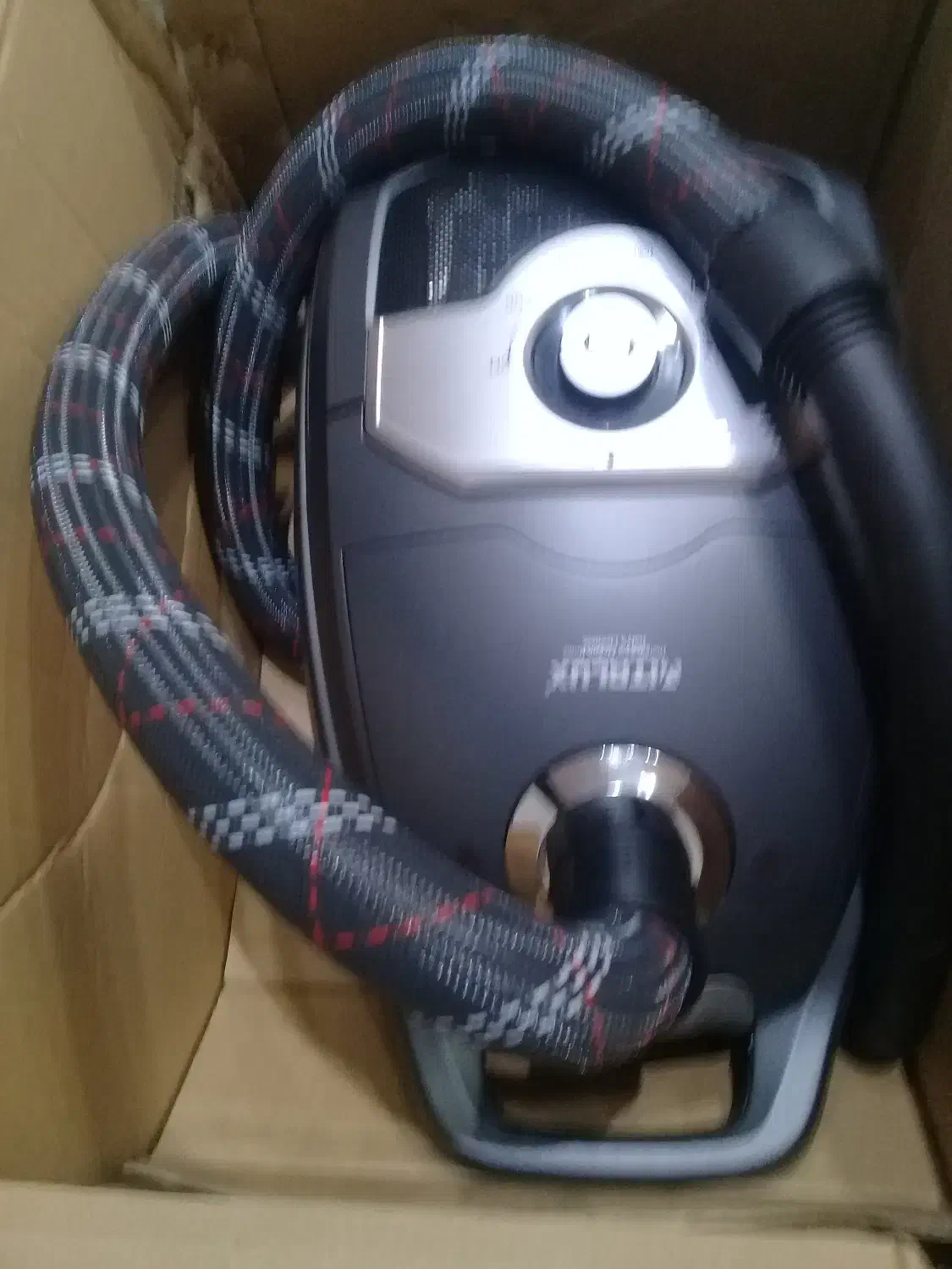 جاروبرقی نو|جاروبرقی، جارو شارژی، بخارشو|رشت, لاکان شهر|دیوار