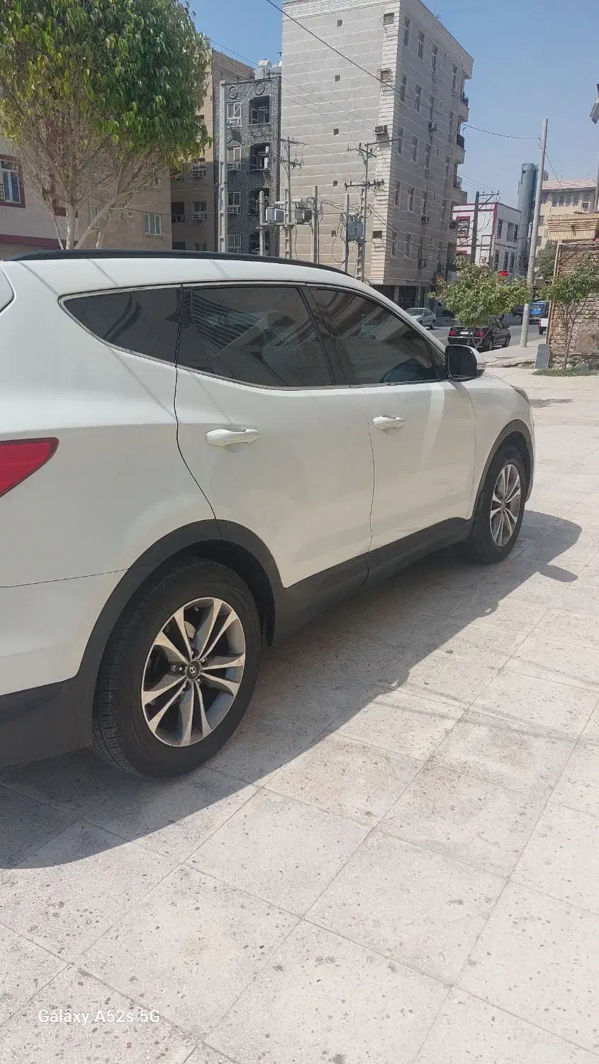 سانتافه ۲۰۱۵ نیمه فول|خودرو سواری و وانت|بندرعباس, |دیوار