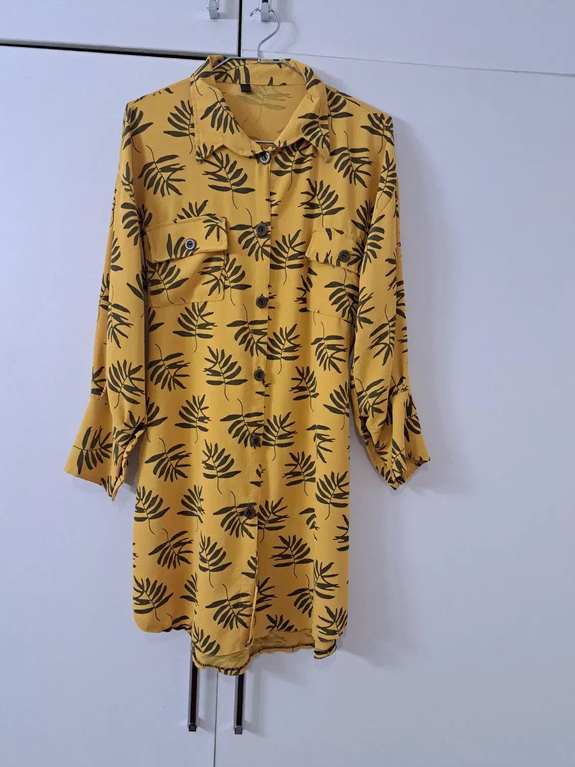 تعدادی شومیز لباس مانتو|لباس|ری, دیلمان|دیوار