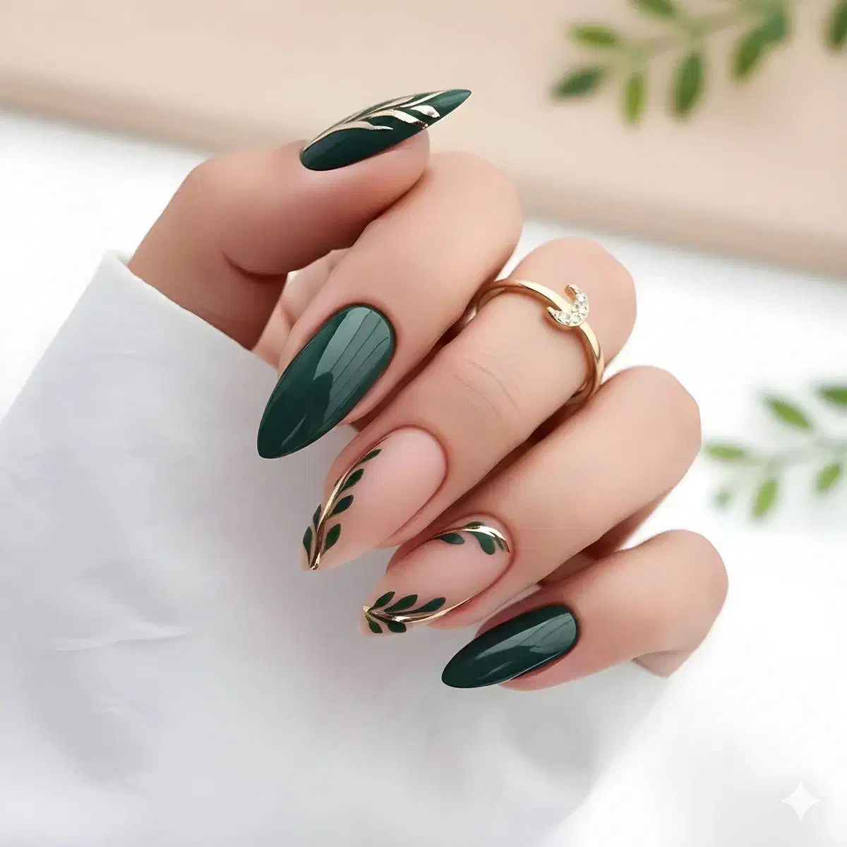 استخدامی سالن زیبایی|استخدام درمانی، زیبایی، بهداشتی|اهواز, کوی سعدی|دیوار