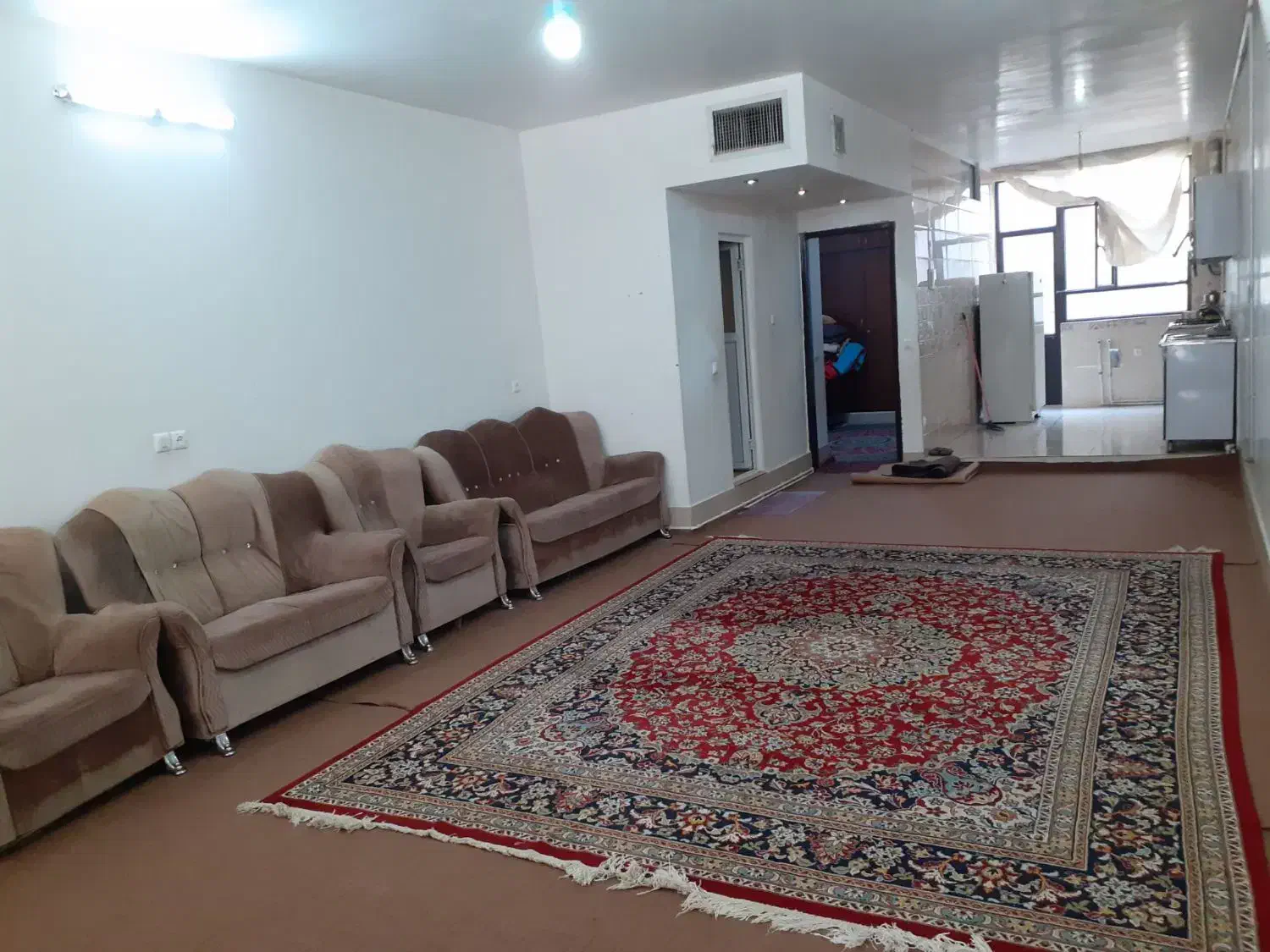 اجاره سوئیت اجاره سوئیت کوتاه مدت بلند مدت|اجارهٔ کوتاه‌مدت آپارتمان و سوئیت|سبزوار, کلاته سیفر|دیوار