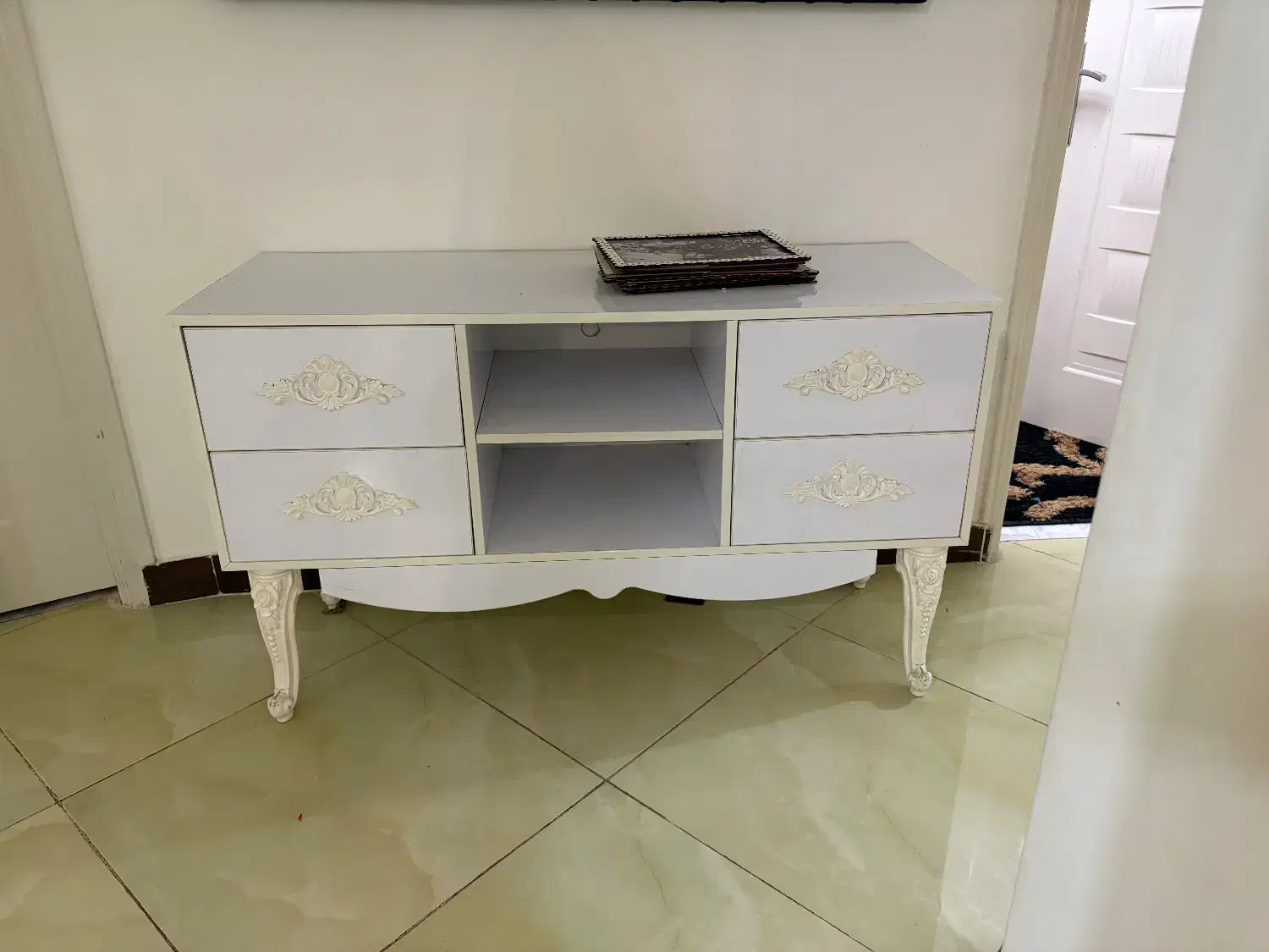 کنسول سفید|بوفه، ویترین، کنسول|بابل, |دیوار