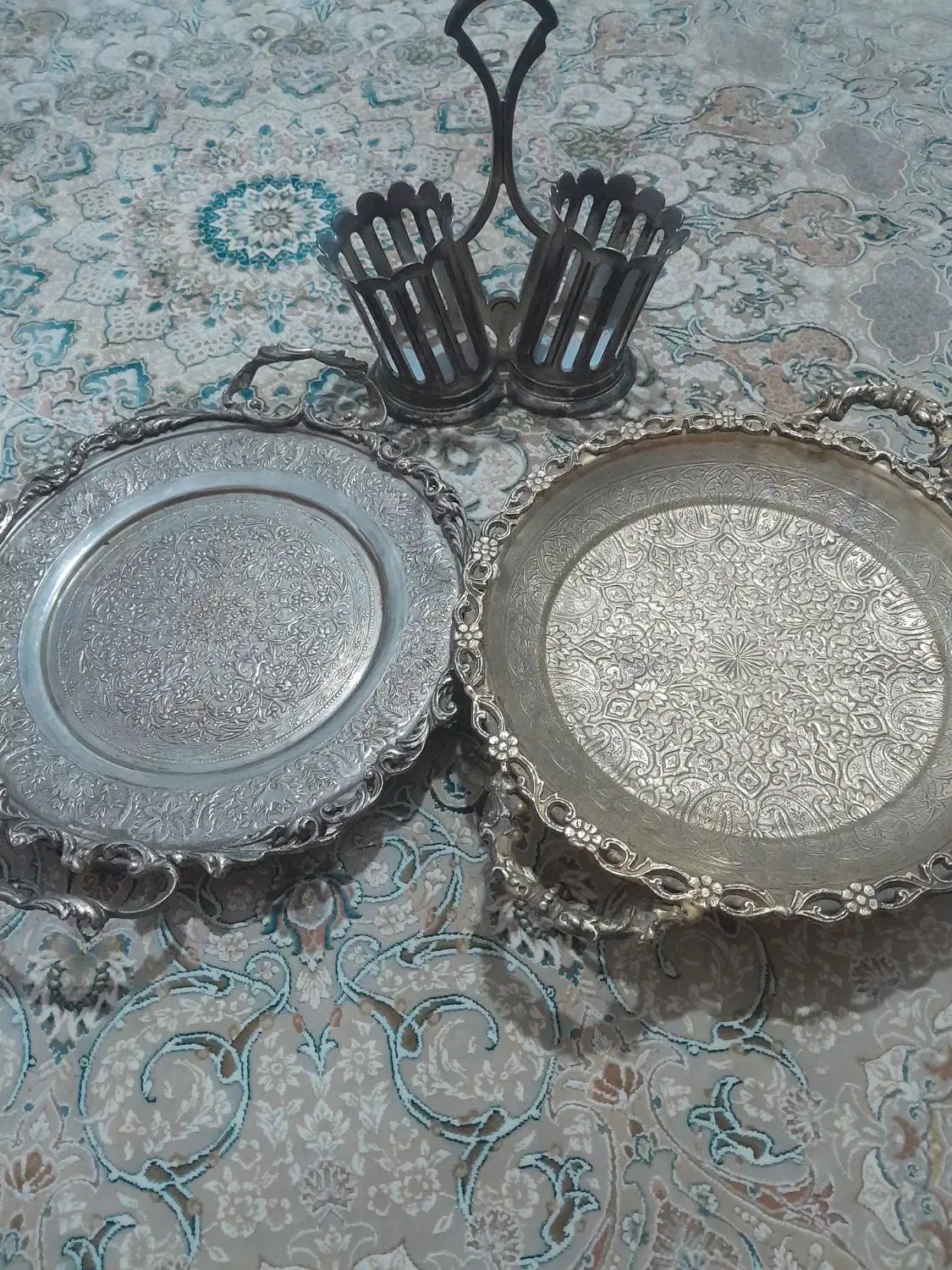 قاب آینه انتیک برنج خیلی قدیمی وسالم|کلکسیون اشیاء عتیقه|نسیم‌شهر, |دیوار