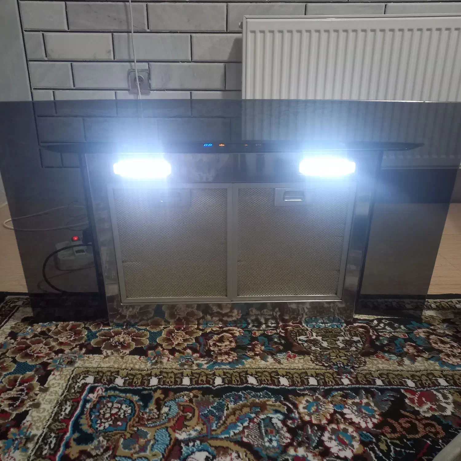 هودروکار درسا|هود|الیگودرز, |دیوار