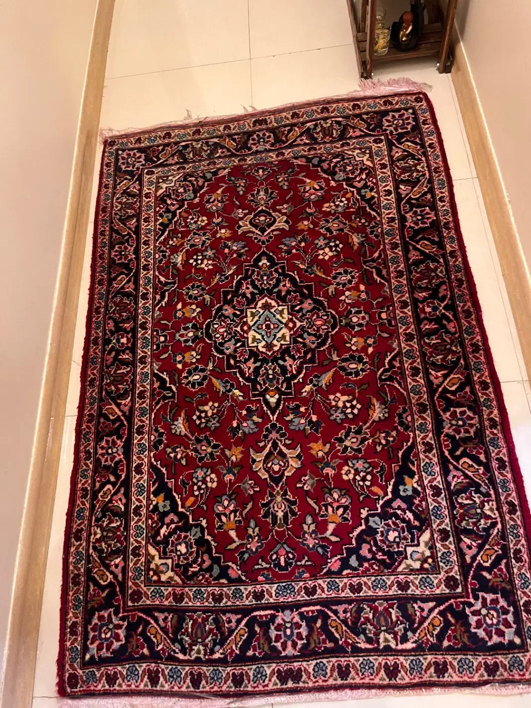 ذرع و نیم کاشان کاملا سالم|فرش|کرج, گوهردشت|دیوار