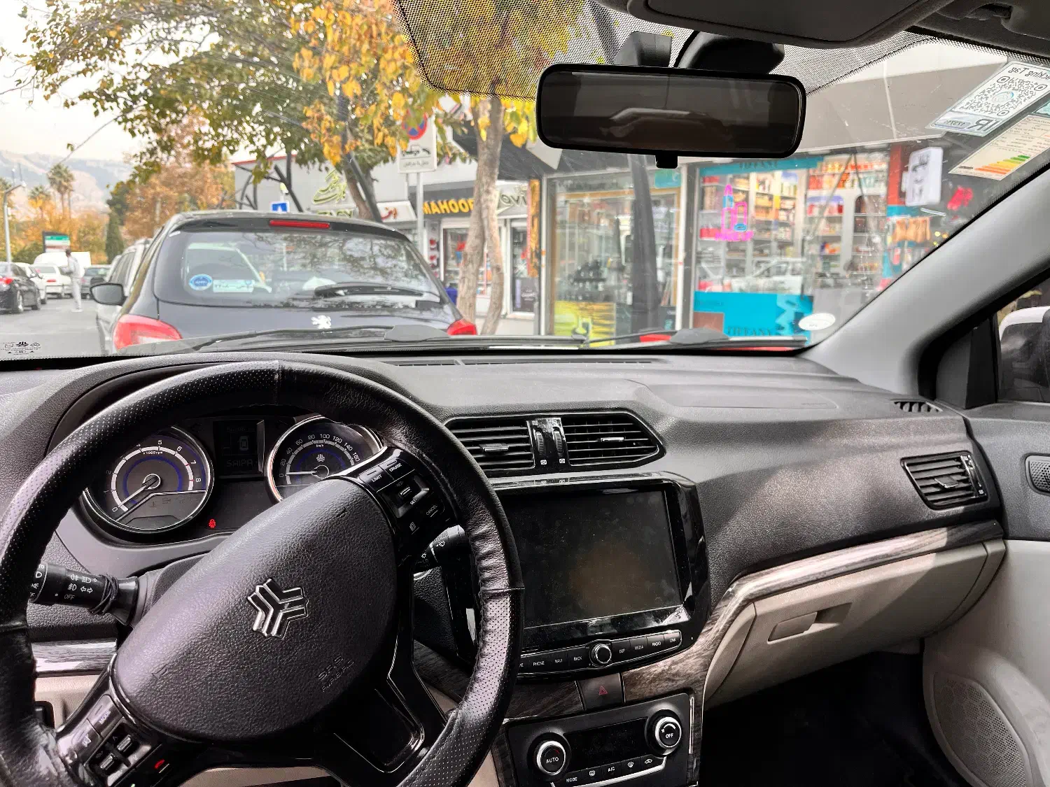 شاهین اتومات ۱۴۰۲|خودرو سواری و وانت|شیراز, ارم|دیوار