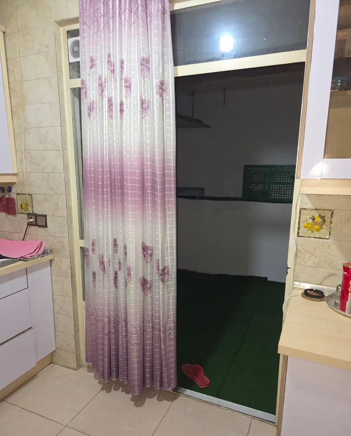 رهن کامل واحد ۵۲ متری همیلا با دو حیاط ۴۰ متری